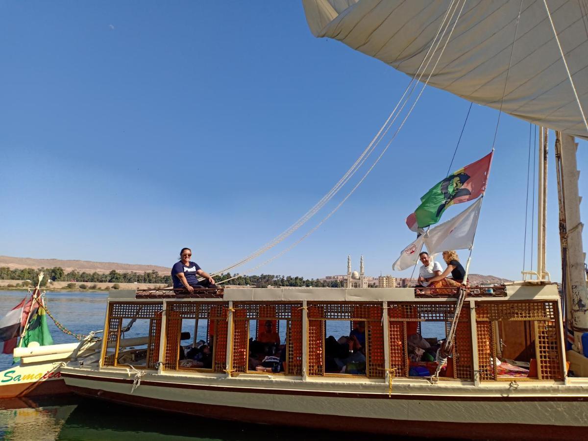 Jj Jamaica Felucca Hotell Aswan Exteriör bild