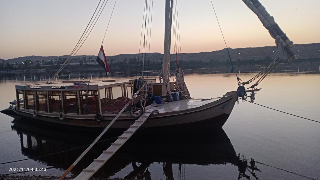 Jj Jamaica Felucca Hotell Aswan Exteriör bild