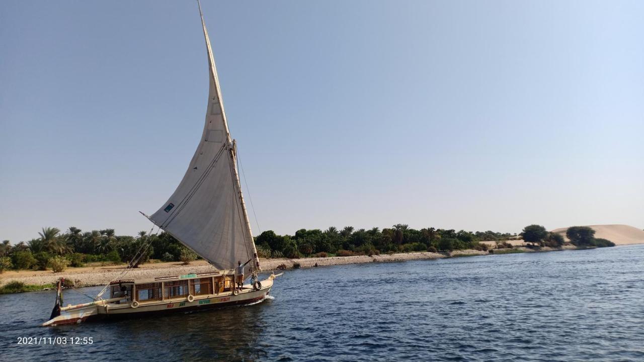 Jj Jamaica Felucca Hotell Aswan Exteriör bild